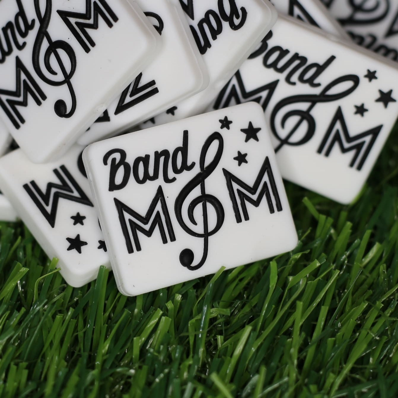 Jiti's Touch Exclusive: Band Mom 2ct