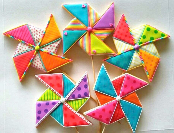 9520 Pinwheel Cookie Cutter