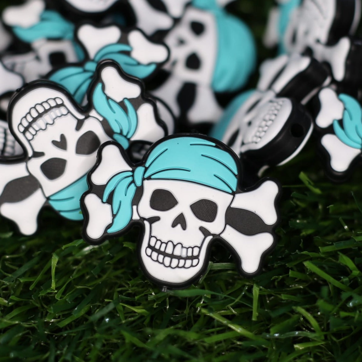 Jiti's Touch Exclusive: Pirate Skull and Bones 2ct - 0