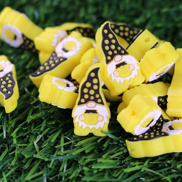 394 Gnomes Holding Stuff 2ct