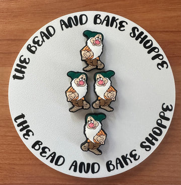 214 A Cartoon Gnome: Green Hat Gnome 2ct