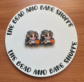 1264 Cow Going Trick Or Treating - 0