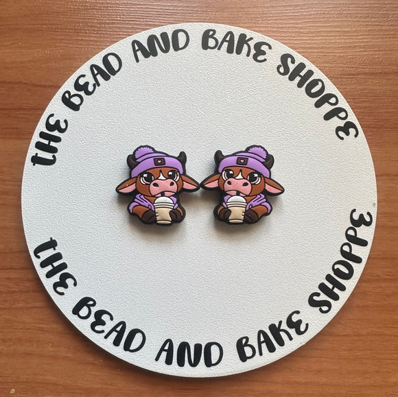 267 Cow Wearing Purple Hat 2ct