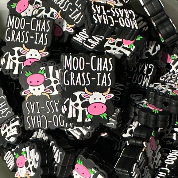 825 Moo-Chas Grass-Ias 2ct
