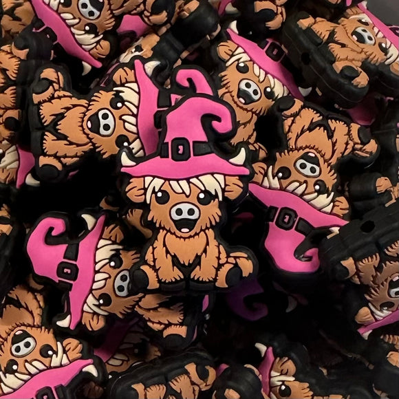 439 Cow with Colored Witch Hat 2ct