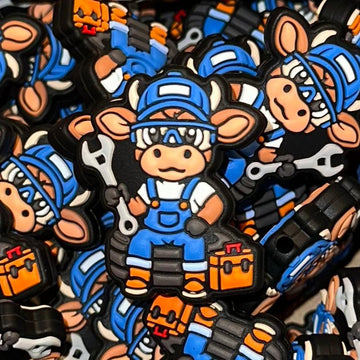 256 Cow Dressed as Mechanic 2ct