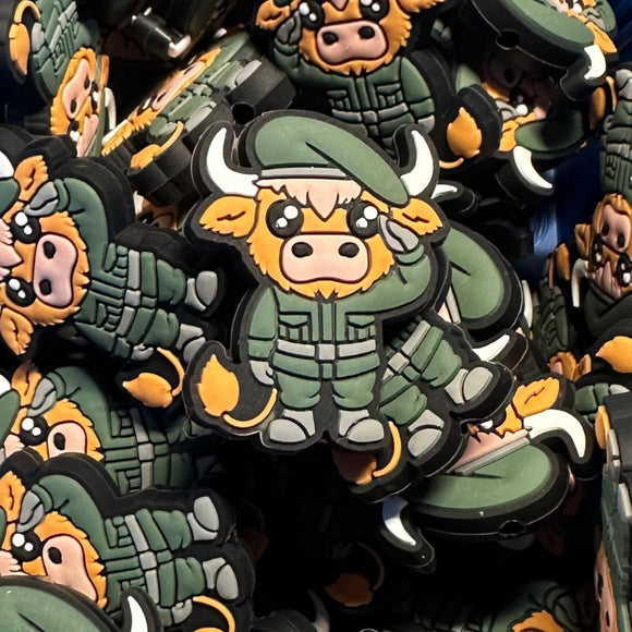 257 Cow Dressed as Soldier 2ct