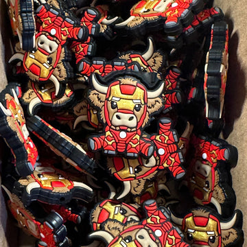 266 Cow Dressed as Metal Man 2ct