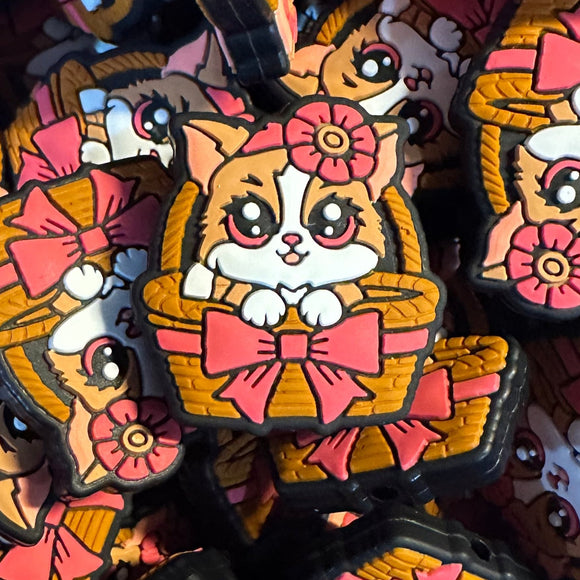 217 Cat in a Basket 2ct