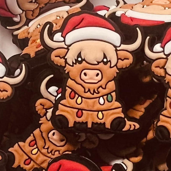 232 Cow Wearing a Santa Hat and Christmas Lights 2ct